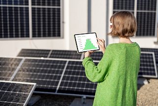 Co znamená účinnost solárních panelů a proč na ní záleží?